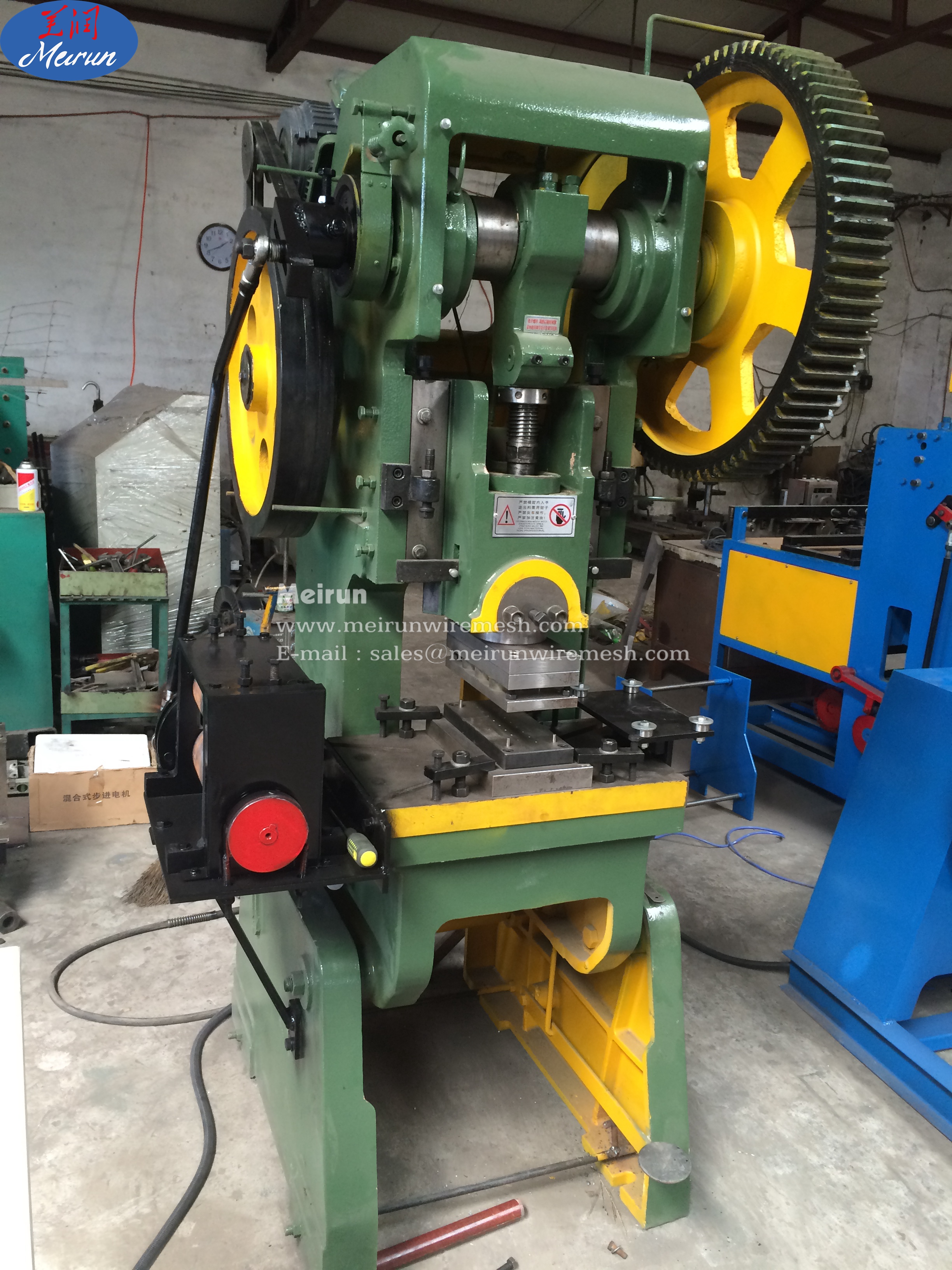 Factory Price Perforated Metal Sheet Machine And Punching Hole Slitting Machine 