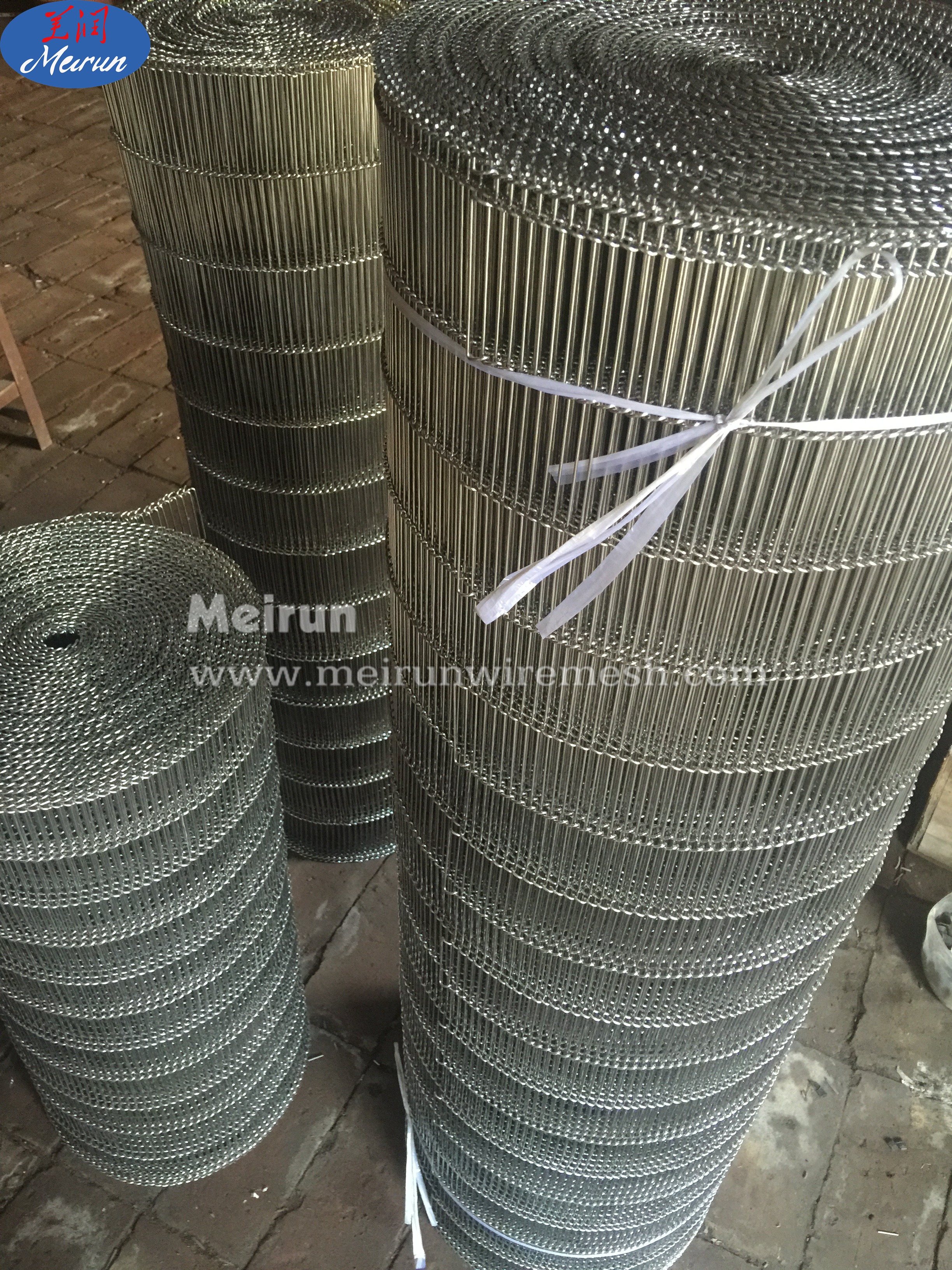 Stainless Steel Spiral Woven Wire Mesh Conveyor Belt Machine 