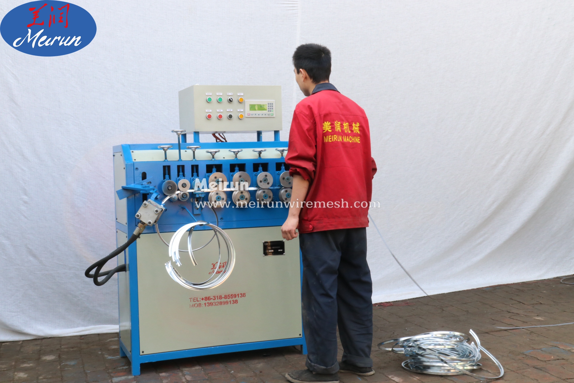 Hot Selling Roller Making Machine And Loop Making Machine 