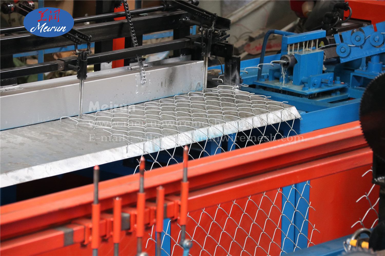 Economical And Practical Automatic Diamond Wire Mesh Net Making Machinery