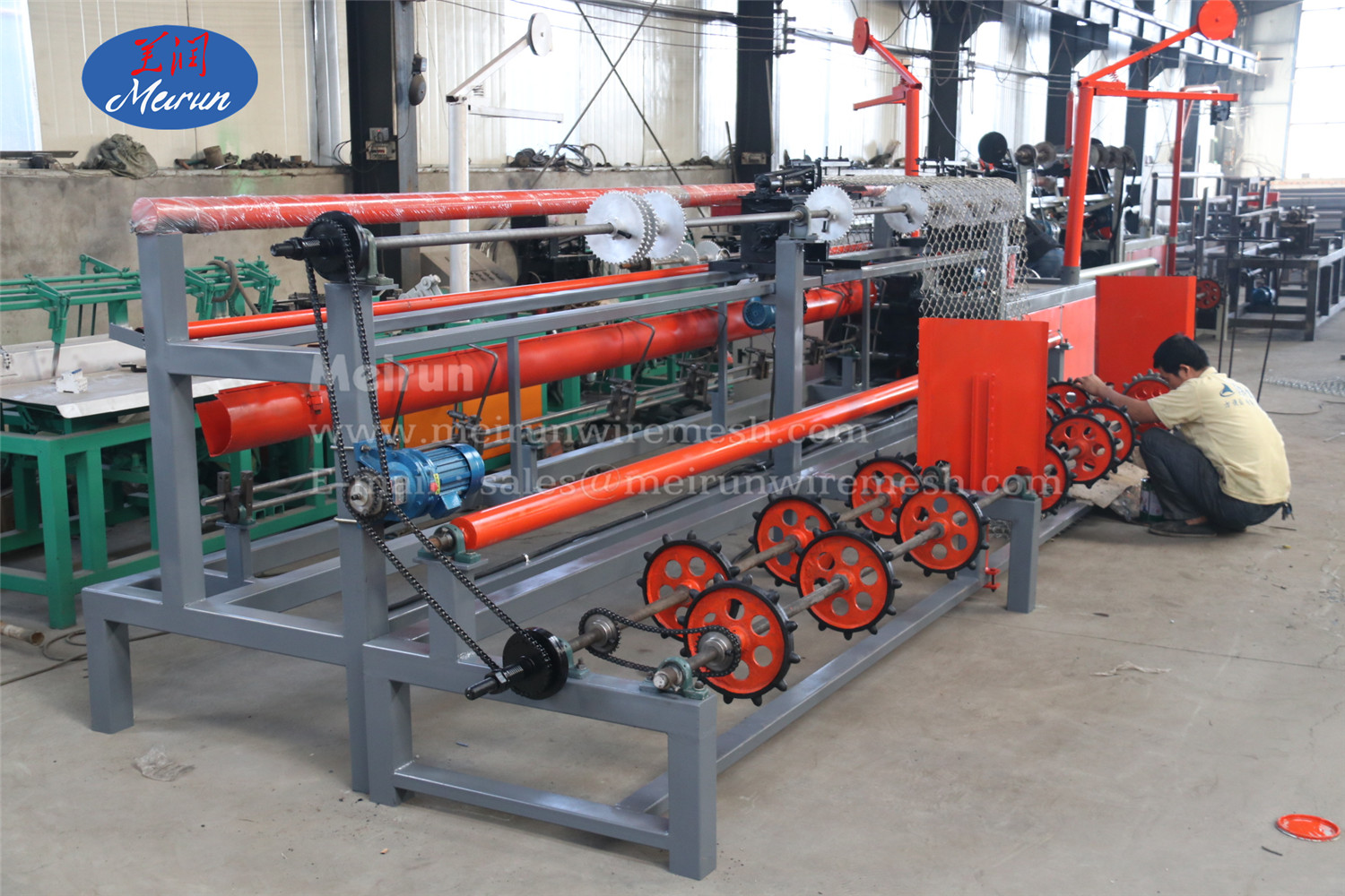 Hebei Meirun Full Automatic Galvanized Wire Chain Link Fence Machine