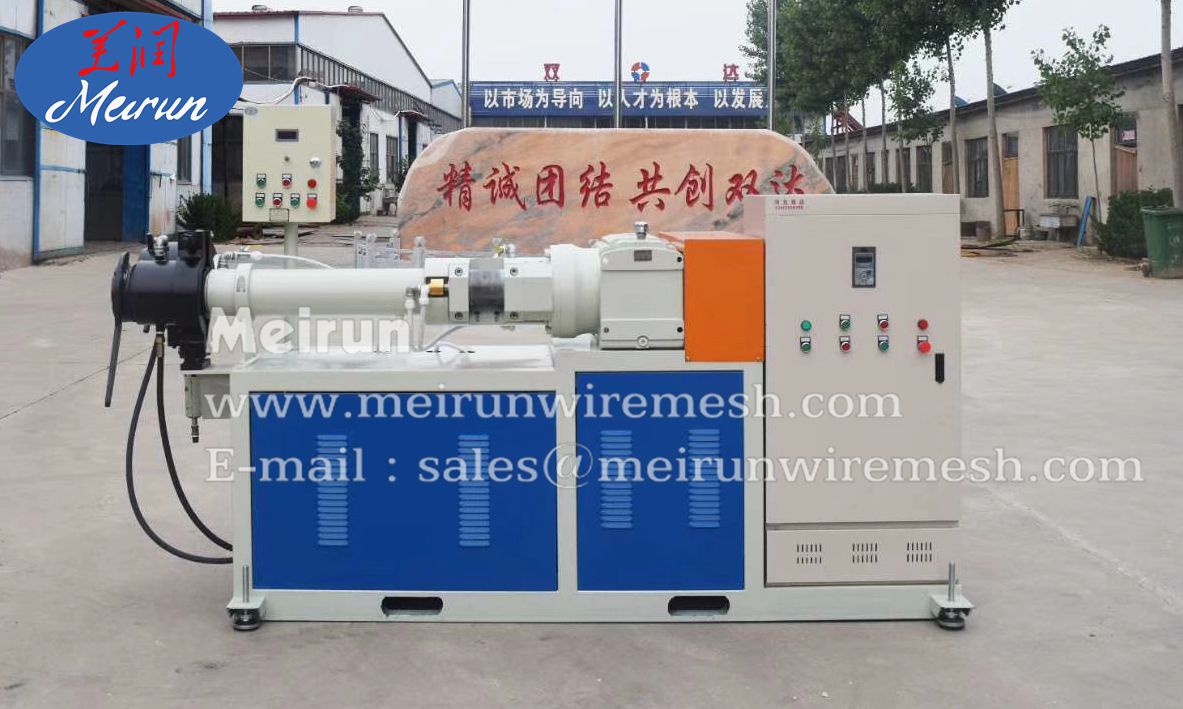 Made in China Pipe Extrusion Machine Blow Molding Machine
