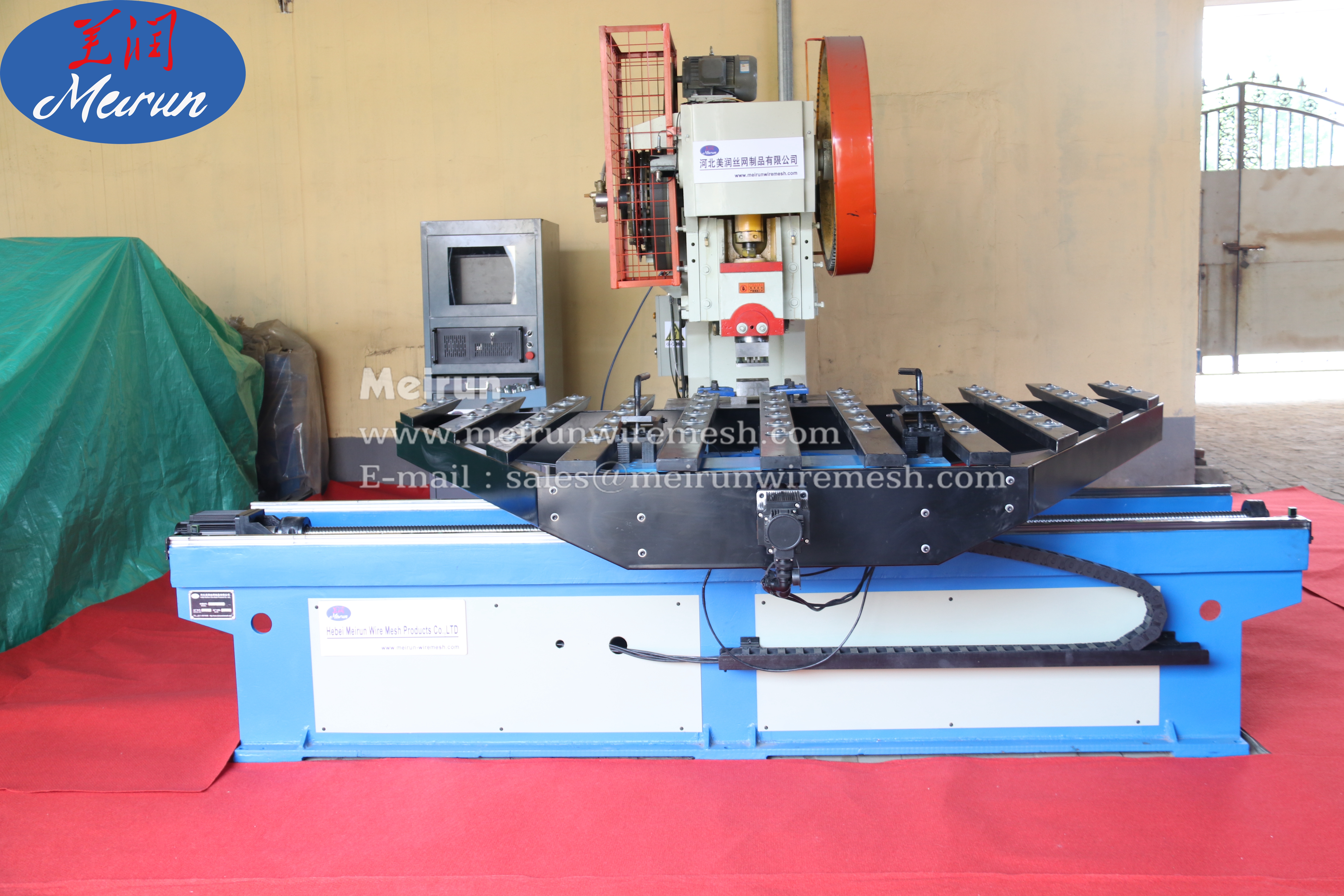 Automatic Perforated Metal Punching Machine