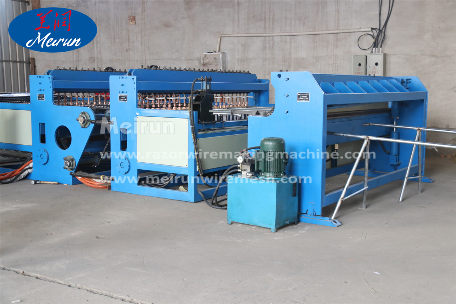 Full Automatic Wire Mesh Fence Mesh Welded Machines for Different Use