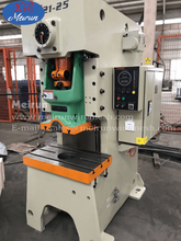 Flat Type Razor Wire Clip Making Machine